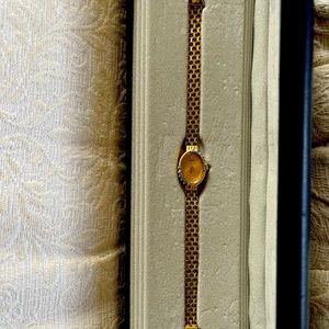 Pulsar 14K Yellow Gold Collection Bismarck Bracelet Watch 7.25-7.50 Original Box